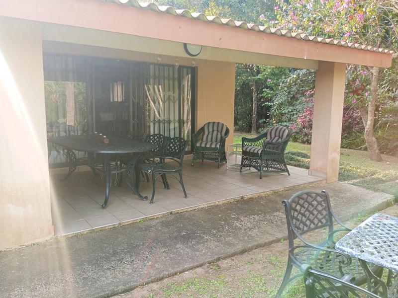 6 Bedroom Property for Sale in Leisure Bay KwaZulu-Natal