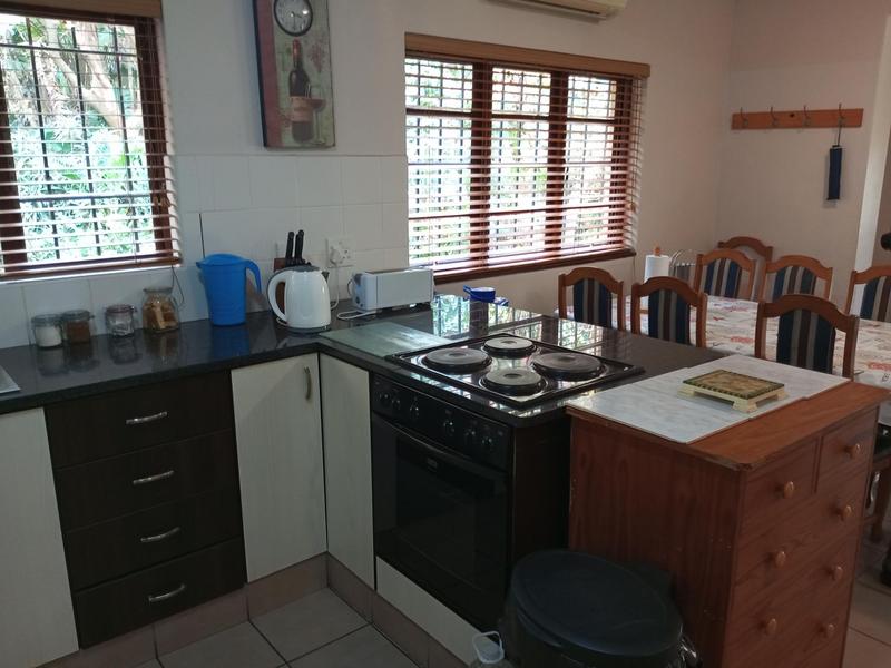 6 Bedroom Property for Sale in Leisure Bay KwaZulu-Natal