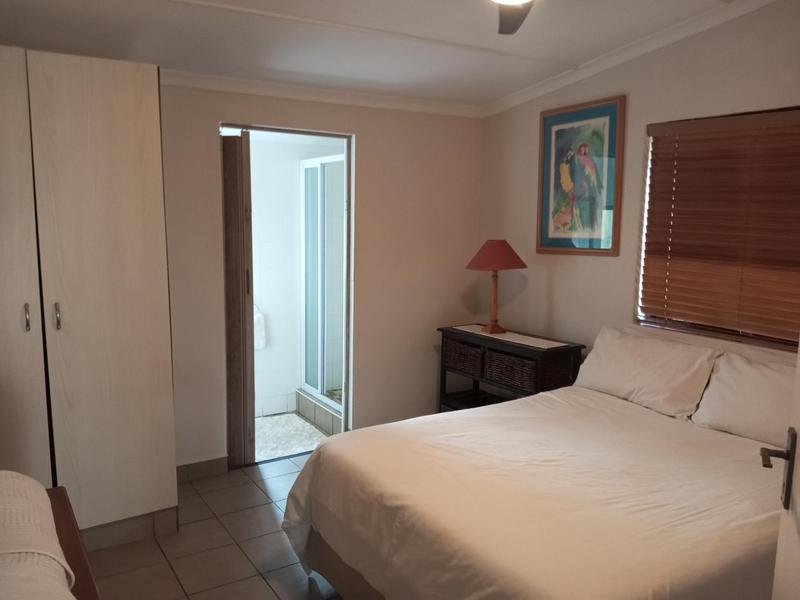 6 Bedroom Property for Sale in Leisure Bay KwaZulu-Natal