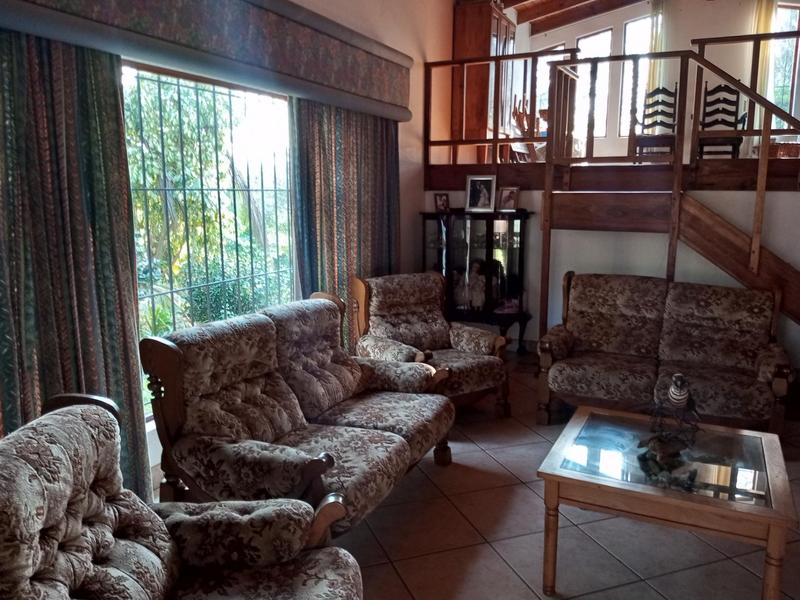 6 Bedroom Property for Sale in Leisure Bay KwaZulu-Natal