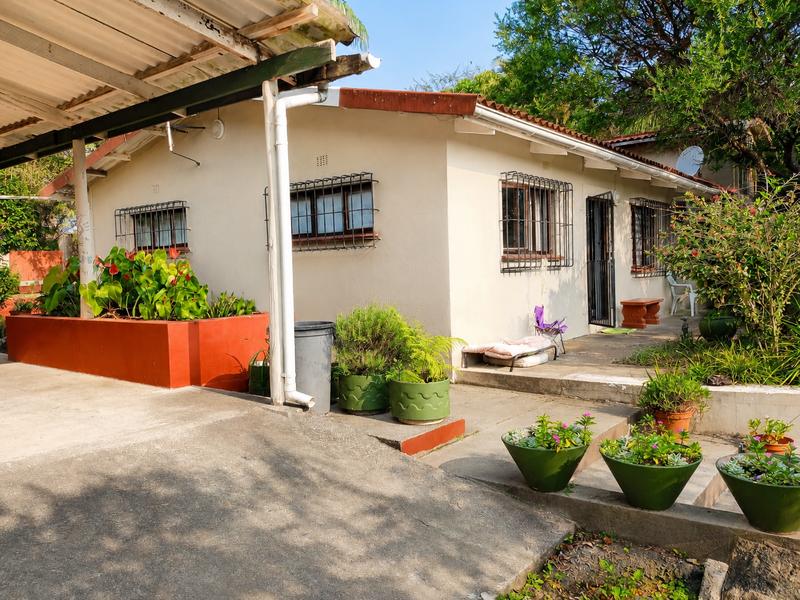 6 Bedroom Property for Sale in Leisure Bay KwaZulu-Natal