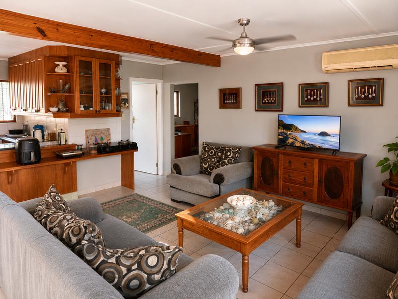 6 Bedroom Property for Sale in Leisure Bay KwaZulu-Natal