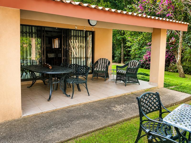 6 Bedroom Property for Sale in Leisure Bay KwaZulu-Natal