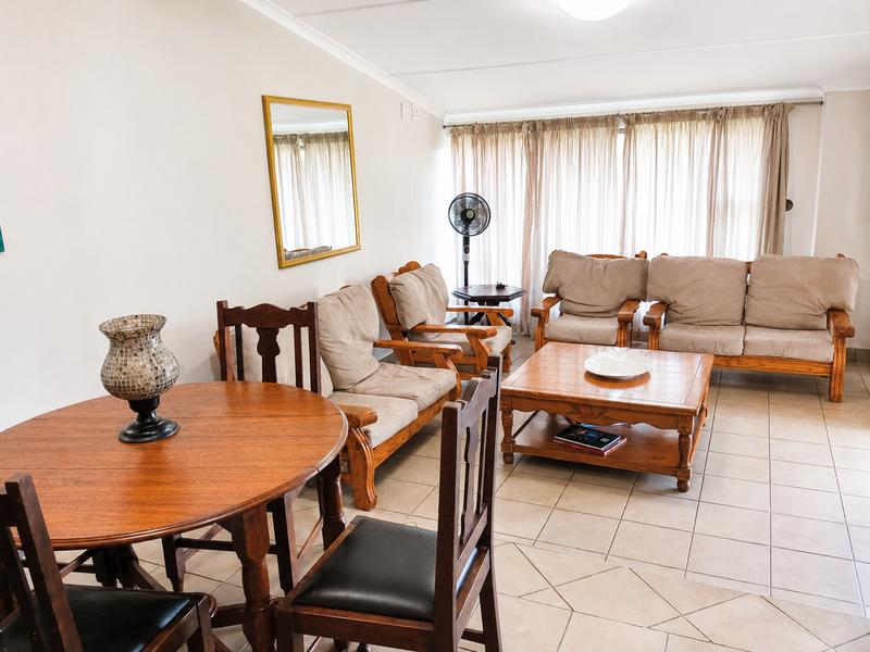 6 Bedroom Property for Sale in Leisure Bay KwaZulu-Natal