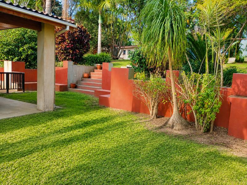 6 Bedroom Property for Sale in Leisure Bay KwaZulu-Natal