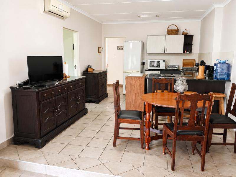 6 Bedroom Property for Sale in Leisure Bay KwaZulu-Natal