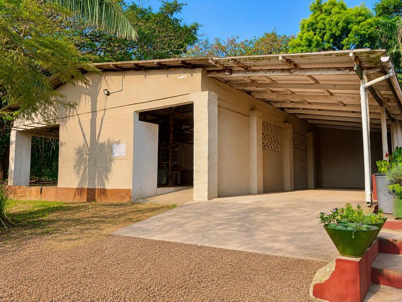 6 Bedroom Property for Sale in Leisure Bay KwaZulu-Natal