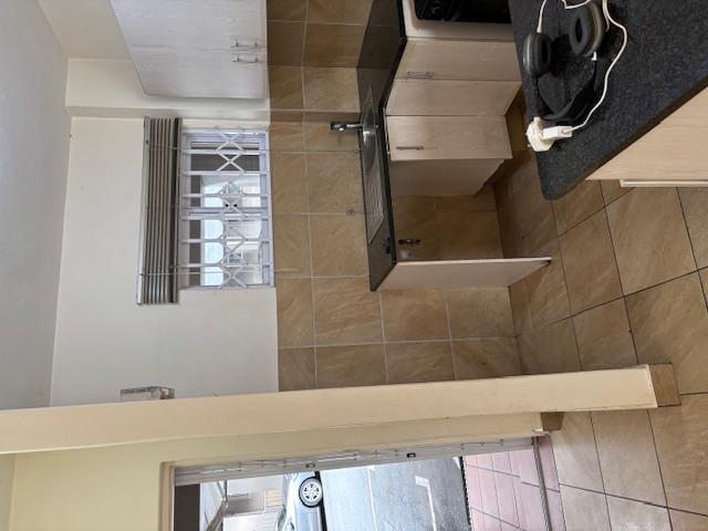 2 Bedroom Property for Sale in Glenwood KwaZulu-Natal
