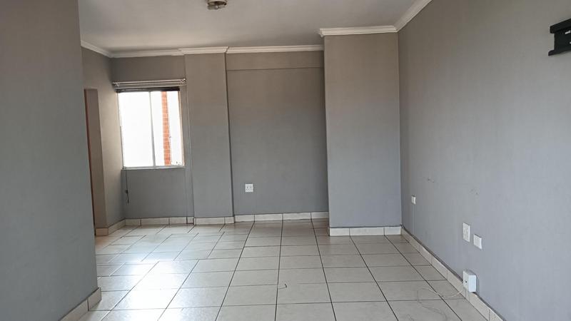 2 Bedroom Property for Sale in Pinetown KwaZulu-Natal