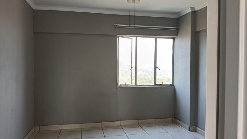 2 Bedroom Property for Sale in Pinetown KwaZulu-Natal