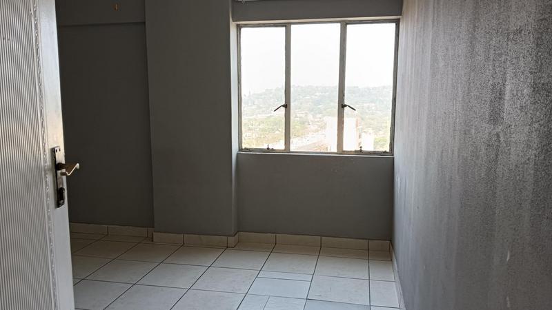 2 Bedroom Property for Sale in Pinetown KwaZulu-Natal