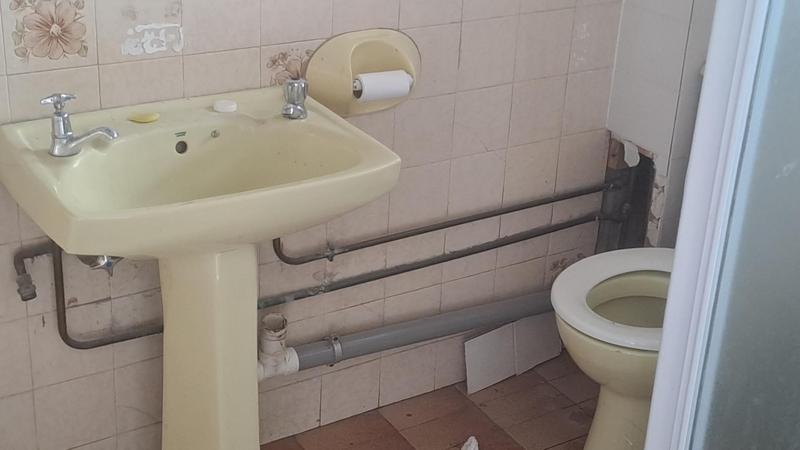 1 Bedroom Property for Sale in Overport KwaZulu-Natal