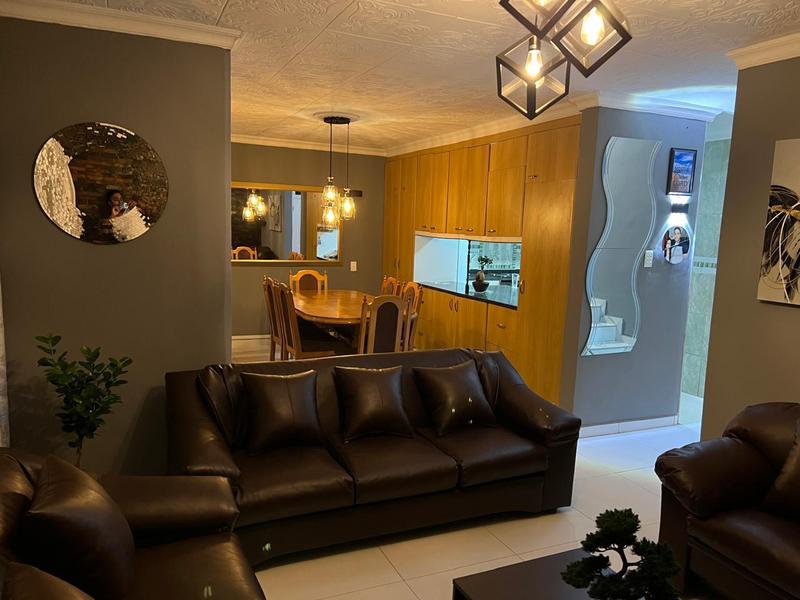 3 Bedroom Property for Sale in Pinetown KwaZulu-Natal