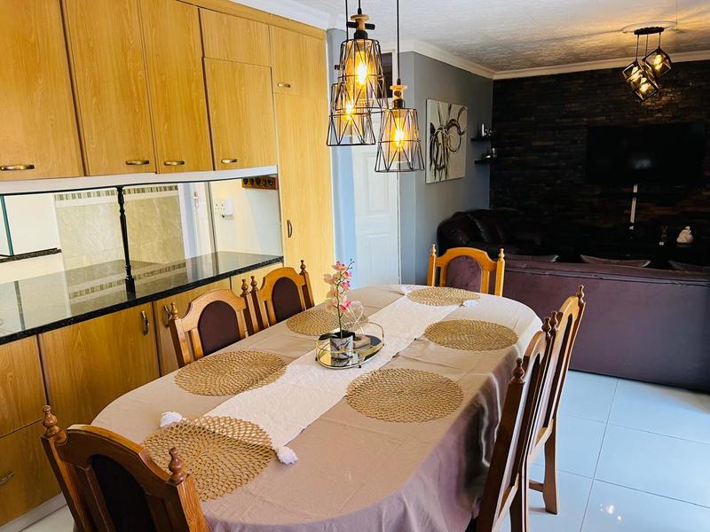 3 Bedroom Property for Sale in Pinetown KwaZulu-Natal