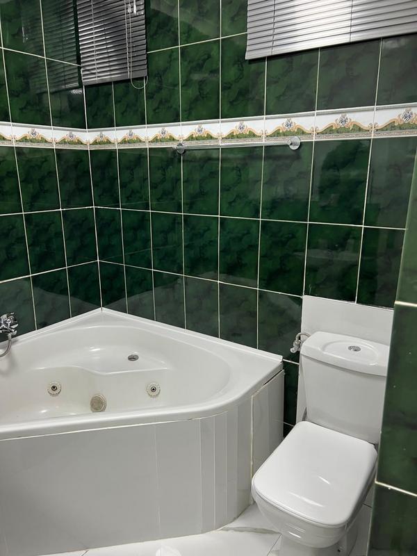 3 Bedroom Property for Sale in Pinetown KwaZulu-Natal