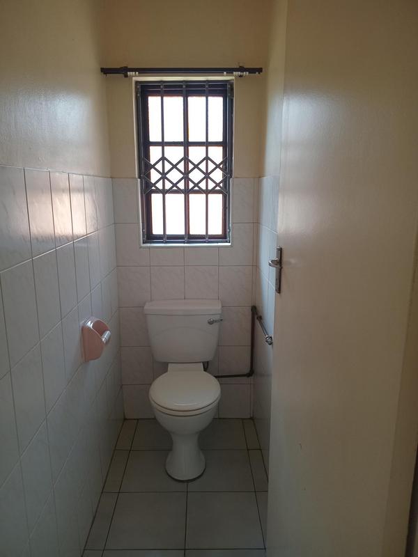 To Let 2 Bedroom Property for Rent in Arboretum KwaZulu-Natal