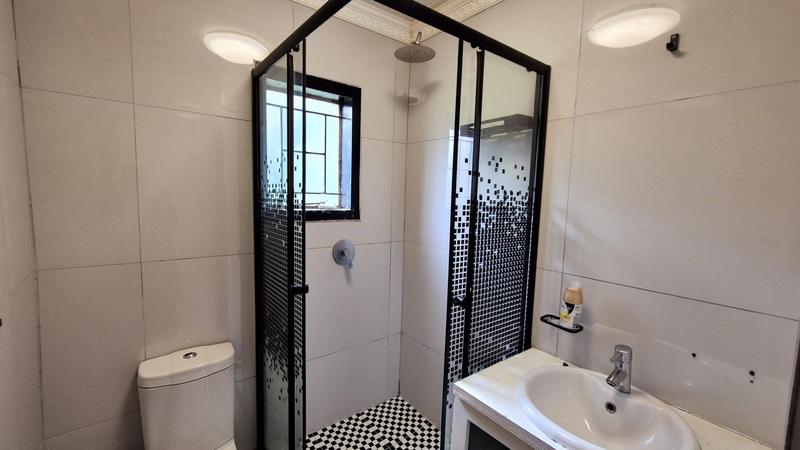 2 Bedroom Property for Sale in Lenham KwaZulu-Natal