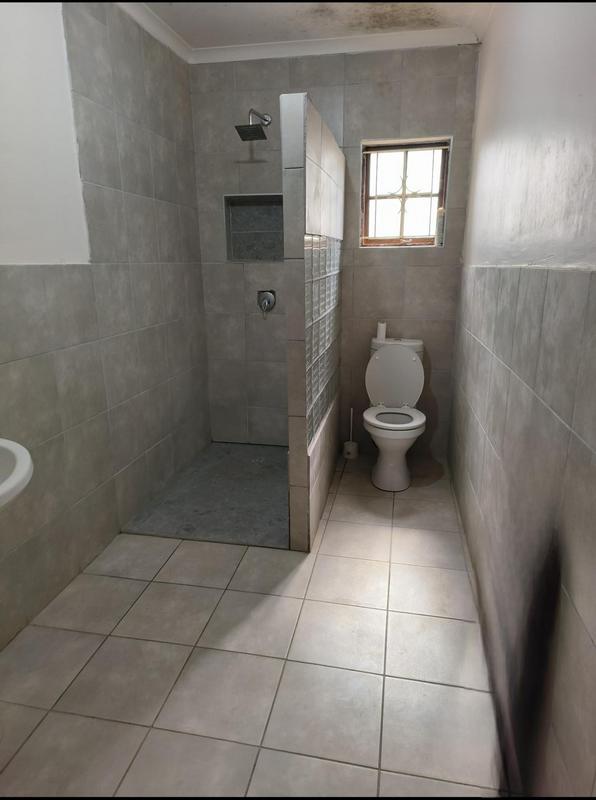 To Let 1 Bedroom Property for Rent in Everest Heights KwaZulu-Natal