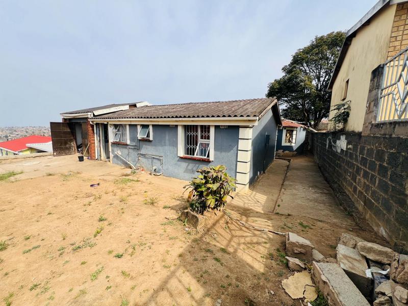 2 Bedroom Property for Sale in Ntuzuma KwaZulu-Natal