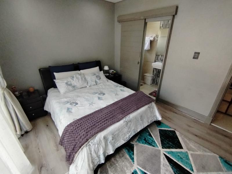 4 Bedroom Property for Sale in Izinga KwaZulu-Natal