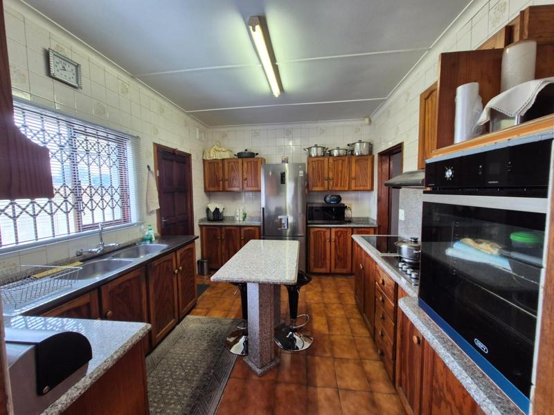 3 Bedroom Property for Sale in Umzinto KwaZulu-Natal