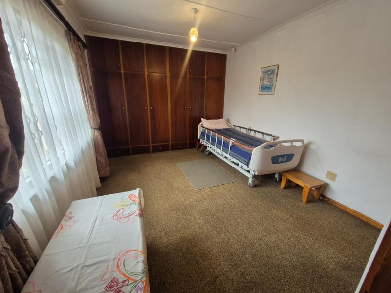 3 Bedroom Property for Sale in Umzinto KwaZulu-Natal