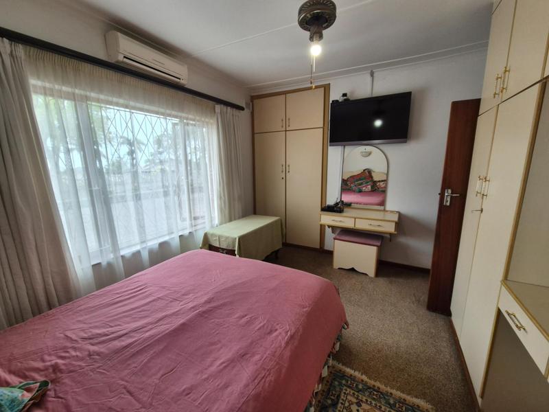3 Bedroom Property for Sale in Umzinto KwaZulu-Natal