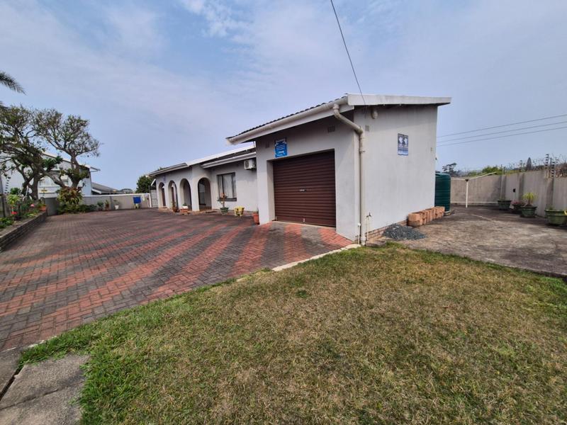 3 Bedroom Property for Sale in Umzinto KwaZulu-Natal