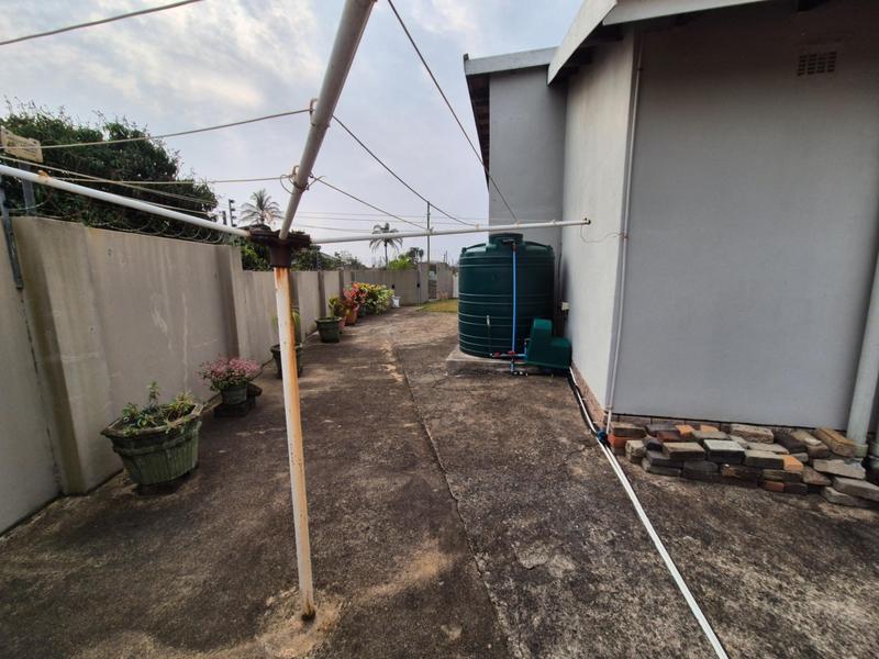 3 Bedroom Property for Sale in Umzinto KwaZulu-Natal
