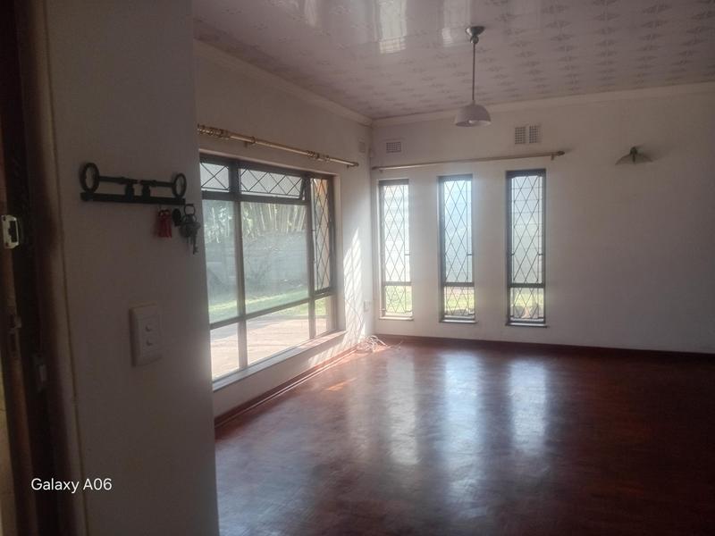 To Let 3 Bedroom Property for Rent in Oslo Beach KwaZulu-Natal