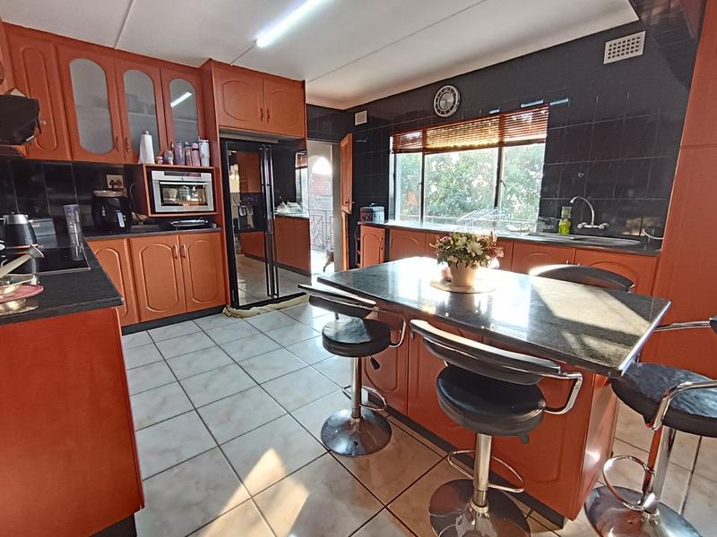 6 Bedroom Property for Sale in Northdale KwaZulu-Natal