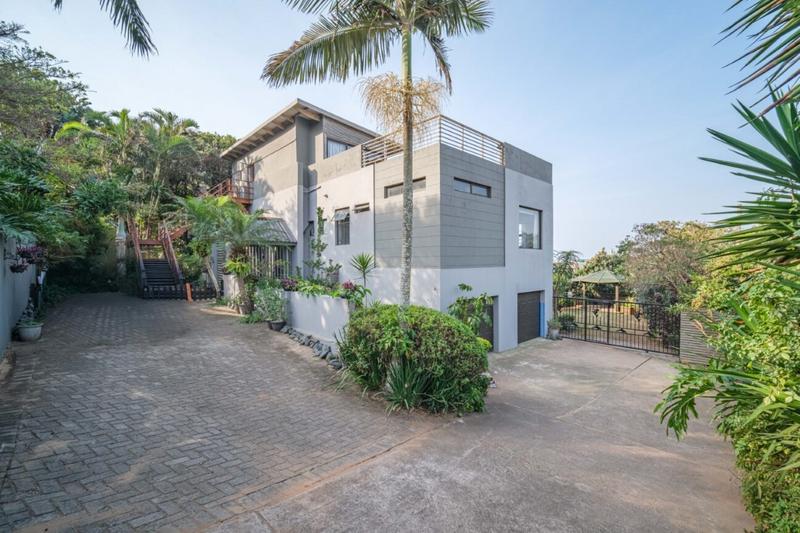 5 Bedroom Property for Sale in Ballito KwaZulu-Natal