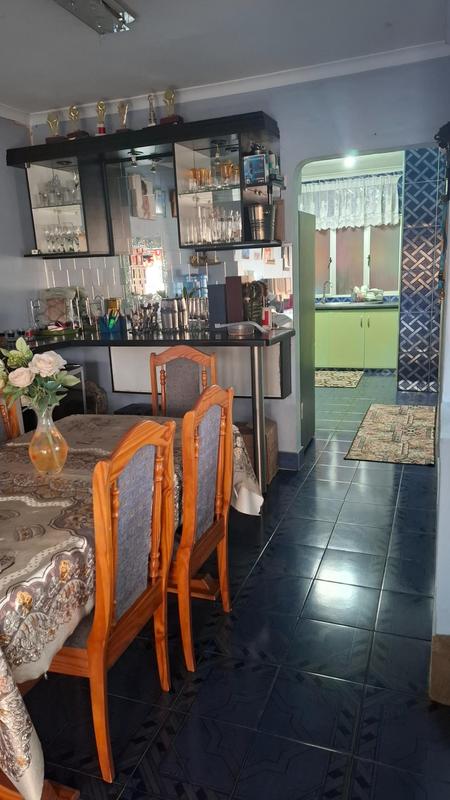 4 Bedroom Property for Sale in Crossmoor KwaZulu-Natal