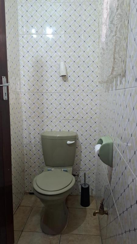 4 Bedroom Property for Sale in Crossmoor KwaZulu-Natal