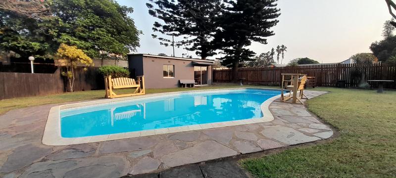 2 Bedroom Property for Sale in Hibberdene KwaZulu-Natal