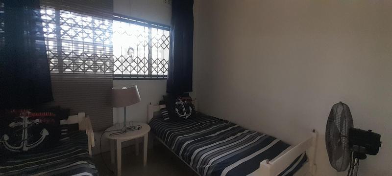 2 Bedroom Property for Sale in Hibberdene KwaZulu-Natal
