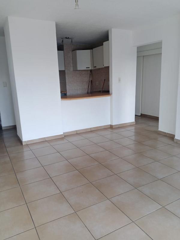 To Let 3 Bedroom Property for Rent in Overport KwaZulu-Natal