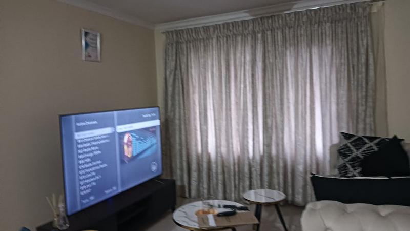 2 Bedroom Property for Sale in Montclair KwaZulu-Natal