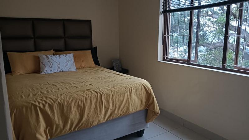 2 Bedroom Property for Sale in Montclair KwaZulu-Natal