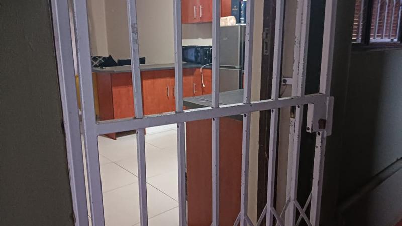 2 Bedroom Property for Sale in Montclair KwaZulu-Natal