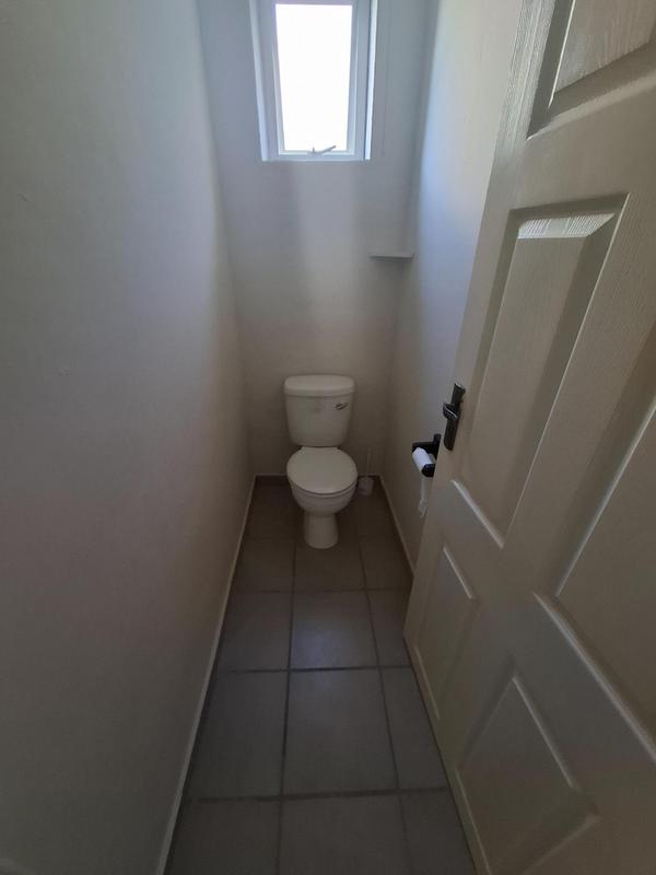 To Let 1 Bedroom Property for Rent in Overport KwaZulu-Natal