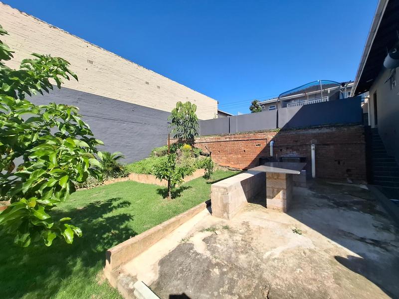 To Let 1 Bedroom Property for Rent in Overport KwaZulu-Natal