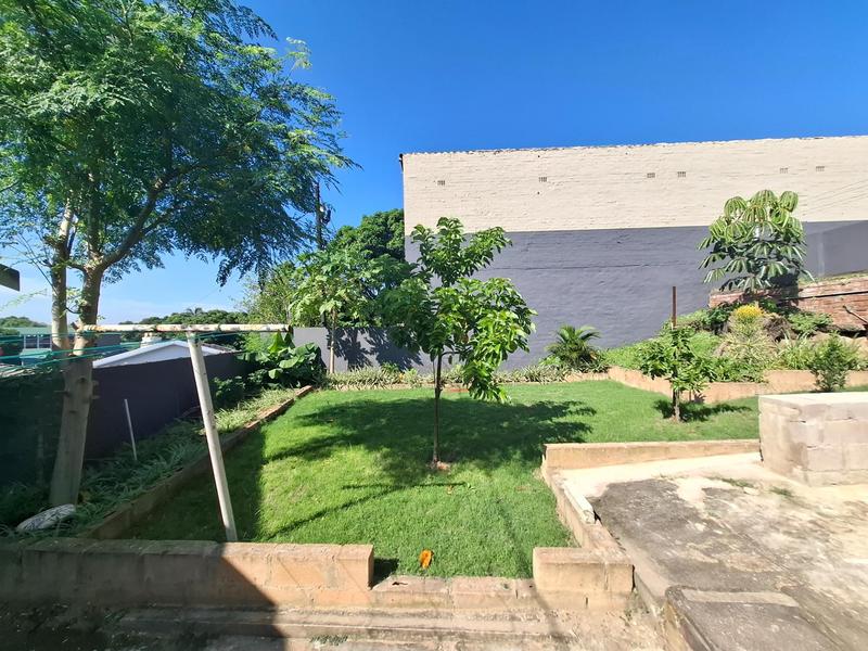 To Let 1 Bedroom Property for Rent in Overport KwaZulu-Natal