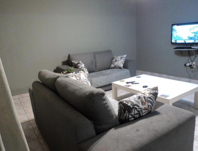 To Let 4 Bedroom Property for Rent in Bluff KwaZulu-Natal