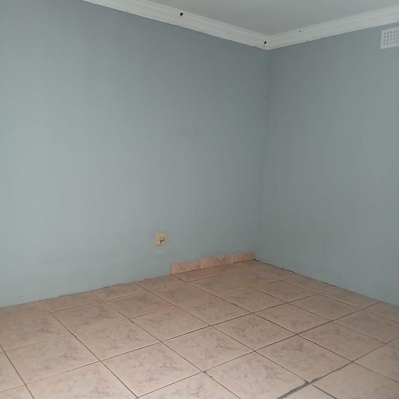 8 Bedroom Property for Sale in Umlazi KwaZulu-Natal