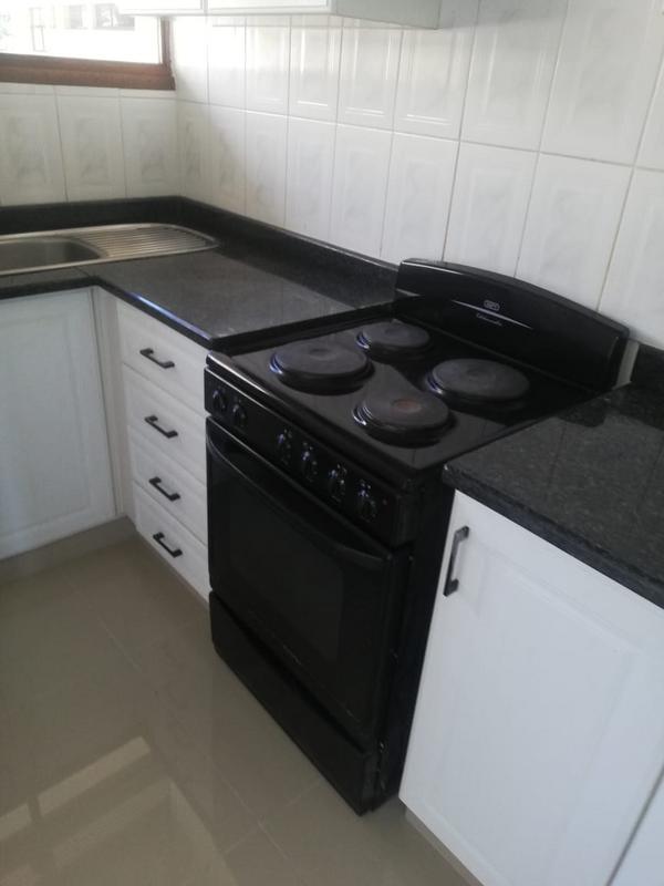 1 Bedroom Property for Sale in Paradise Valley KwaZulu-Natal
