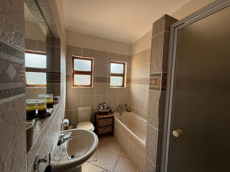 6 Bedroom Property for Sale in Mtunzini KwaZulu-Natal
