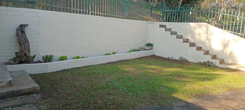 3 Bedroom Property for Sale in Dawncliffe KwaZulu-Natal