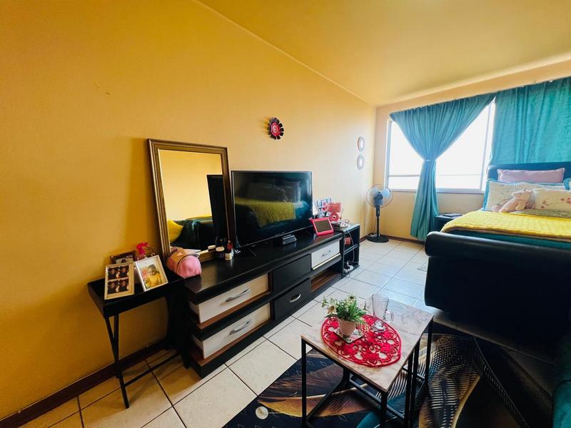 1 Bedroom Property for Sale in Durban Central KwaZulu-Natal
