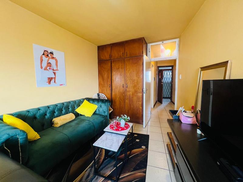 1 Bedroom Property for Sale in Durban Central KwaZulu-Natal